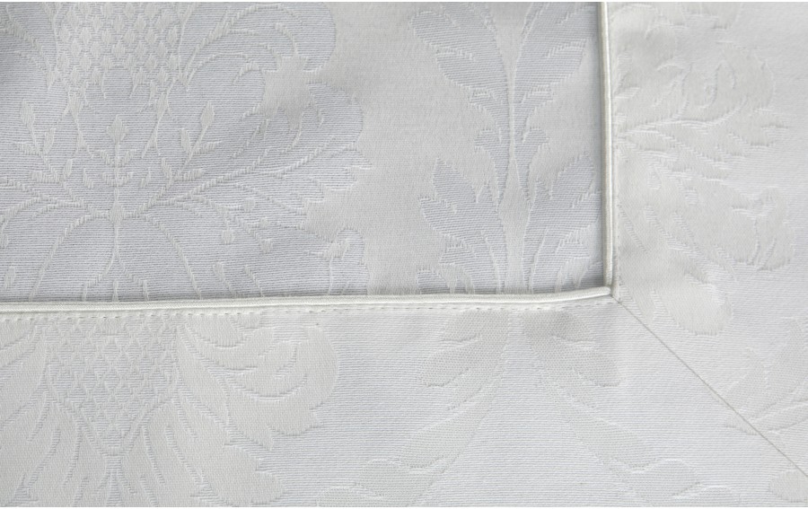 Obrus plamoodporny 140x230 cm Romulo 099 Cream