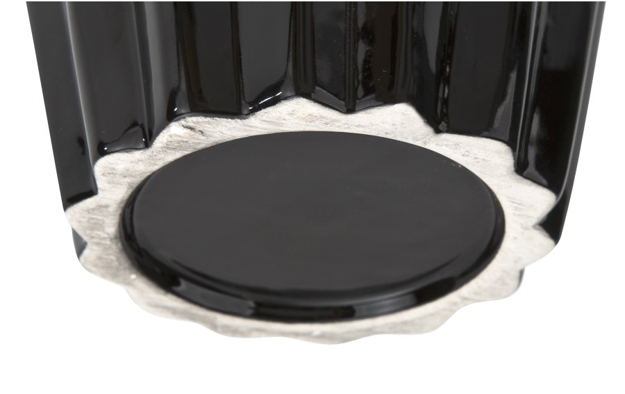 Wazon ceramiczny 26 cm karbowany czarny
