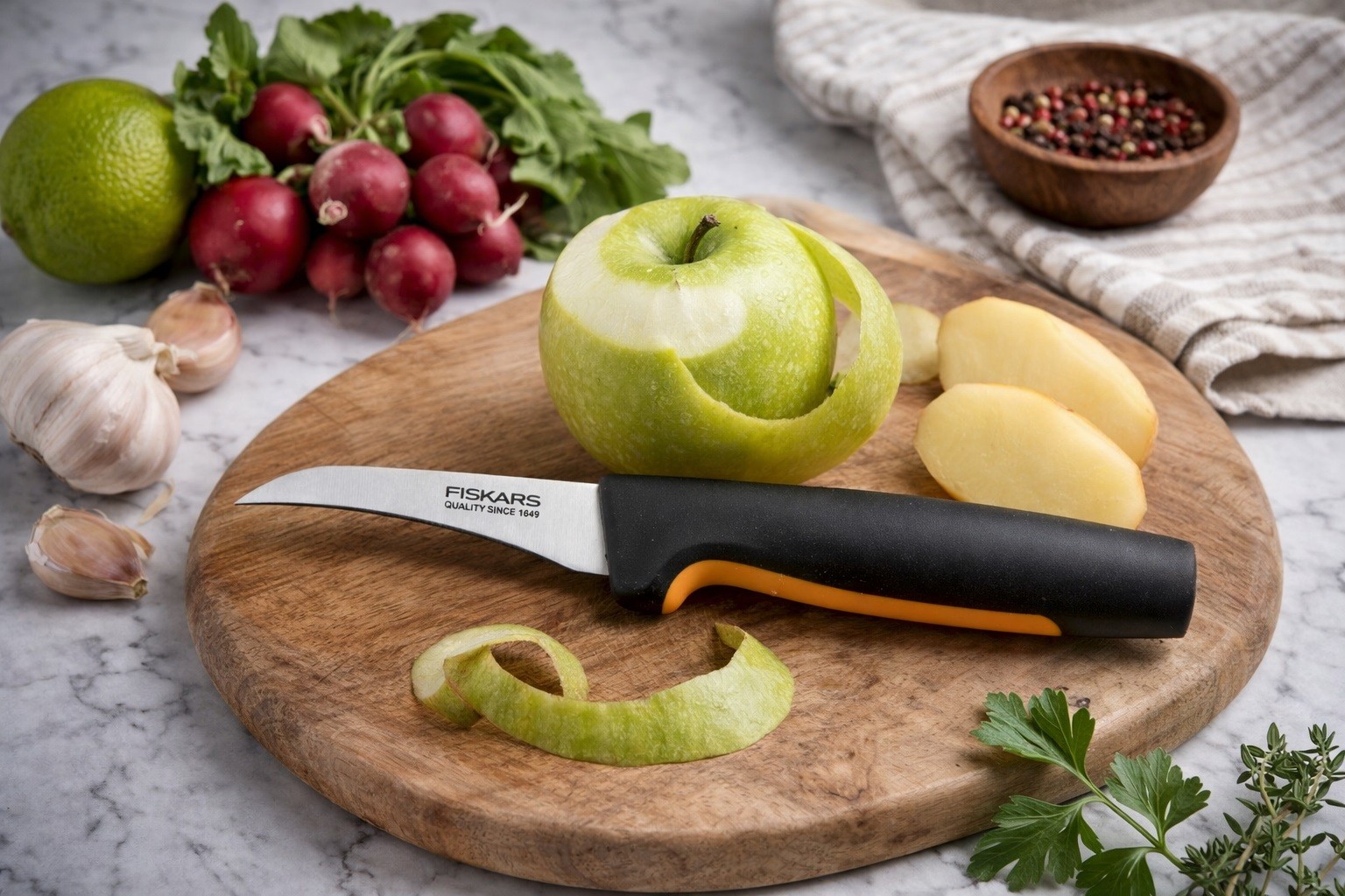 Nóż do skrobania zagięty Fiskars 7 cm