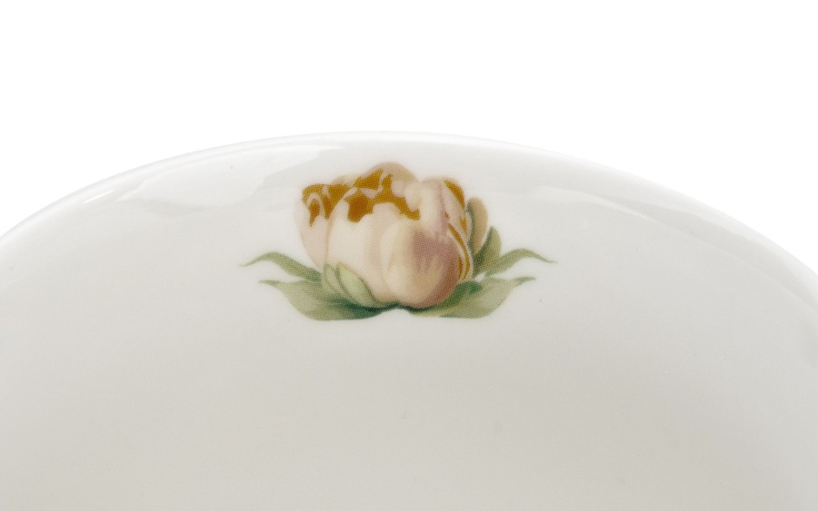 Kubek porcelanowy 460 ml Piwonie w koszyczku