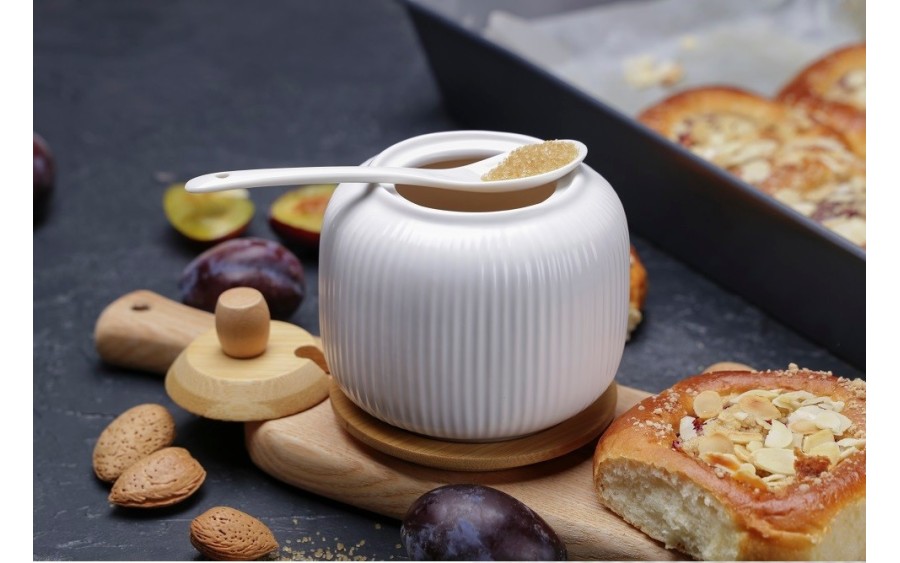 Cukiernica porcelanowa OSBORN czarna z połyskiem | ryflowana z łyżeczką
