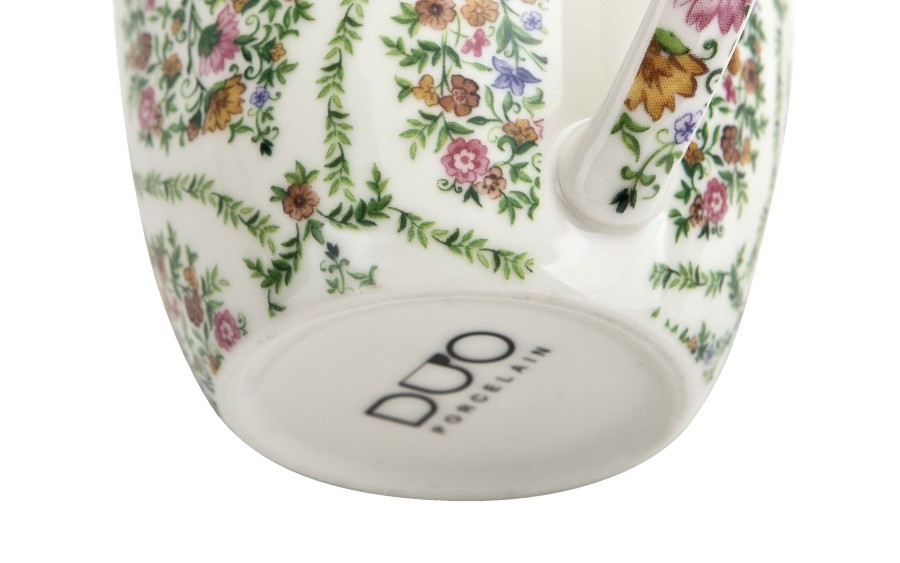 Kubek porcelanowy 460 ml Fiori w koszyczku