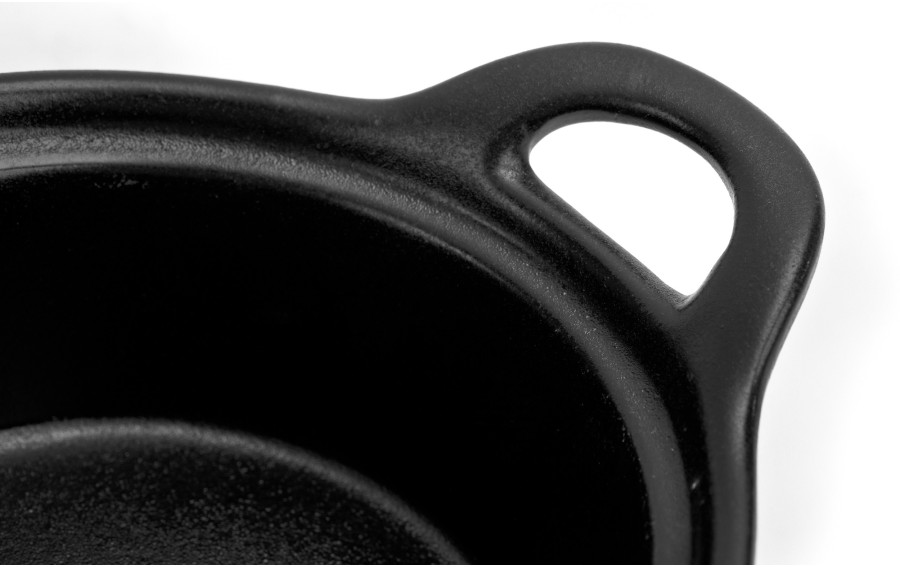 Garnek ceramiczny FERO BLACK z pokrywką 750 ml 23 cm