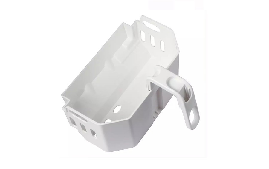 Automatyczna kostkarka do lodu Klausberg KB-7883 o mocy 100 W. Produkuje do 12 kg lodu na dobę, 9 kostek w 7–12 minut, posiada z