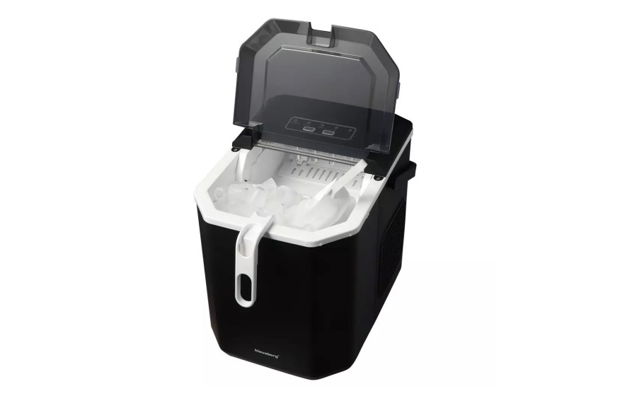 Automatyczna kostkarka do lodu Klausberg KB-7883 o mocy 100 W. Produkuje do 12 kg lodu na dobę, 9 kostek w 7–12 minut, posiada z