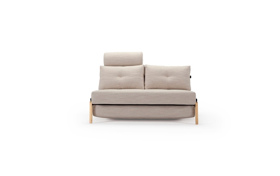 Sofa Cubed z nogami drewnianymi (140 cm)