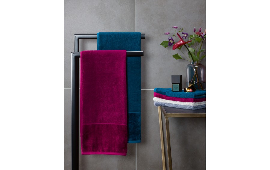 Ręcznik jagodowy 30x50 cm BAMBOO LUXE